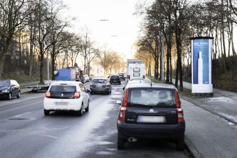 Siemensallee vor Bahnufg.