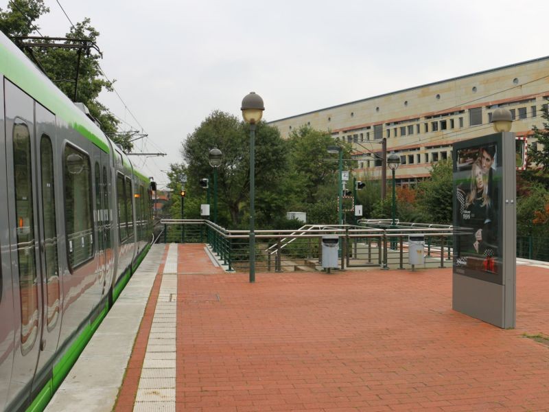 HST Langenhagen/Bahnsteig hinten sew/104