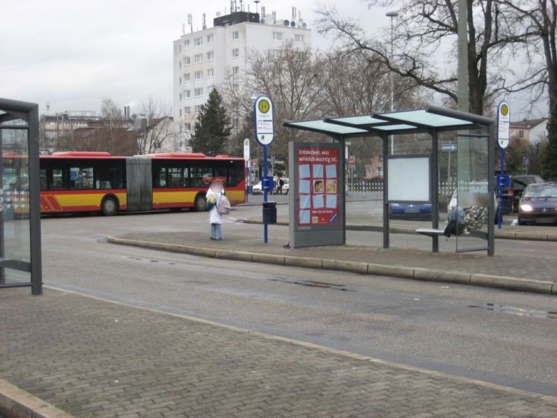 Am Hbf/Busbahnhof/HST D/innen