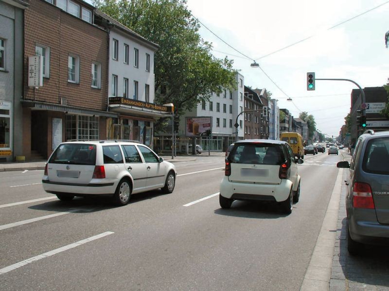 Mülheimer Str.  70-74/Bismarckstr./We.li. CS