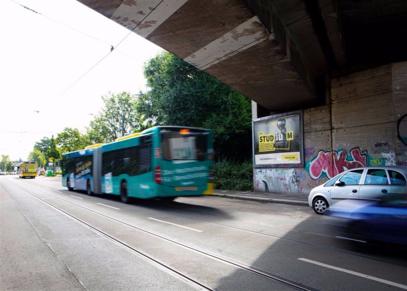 Donnerstr./Brücke Bf