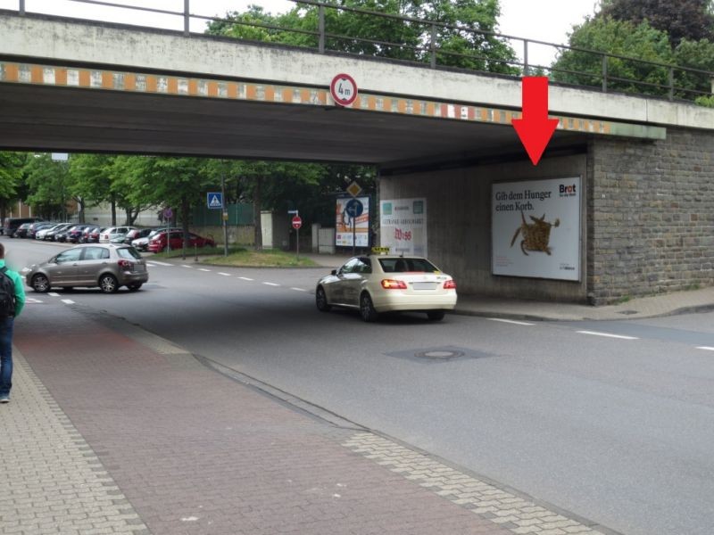 David-Röntgen-Str. Nh. Thielenstr Ufg.