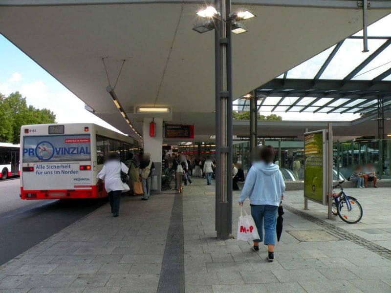 U-Bf Wandsbek-Markt/Bus-Bf