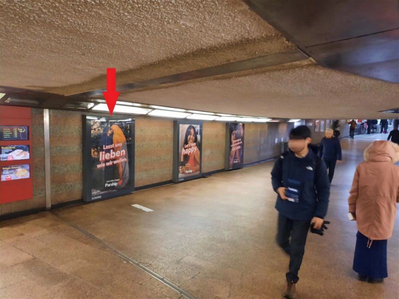 Hbf-Süd Durchgang Rtg. Mönckebergstr. - links