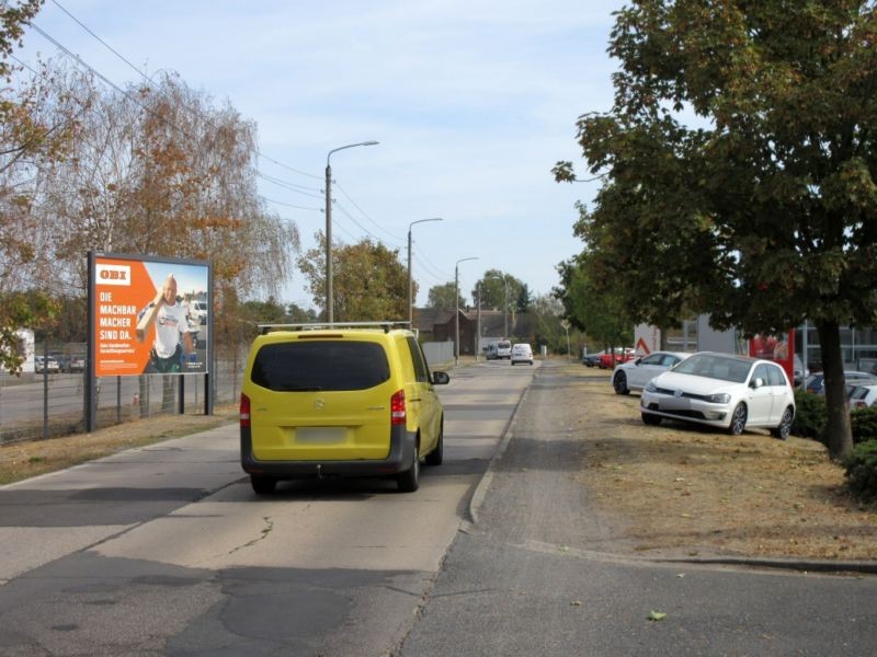 Nußbaumweg geg. Autohaus Wittenberg  We.li.