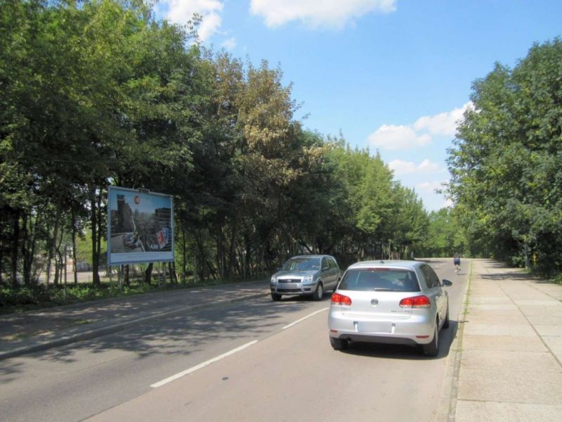 Holzplatz/Wilhelm-Jost-Str.