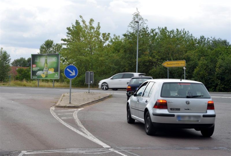 Teutschenthaler Landstr. geg. Zscherbener Landstr.