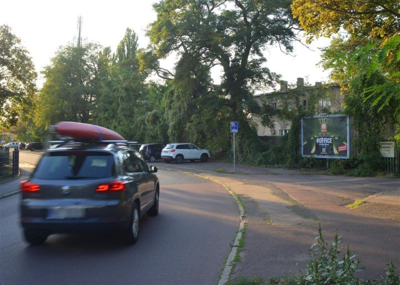 Wilhelm-Busch-Str.  36 li.neb.Einf.