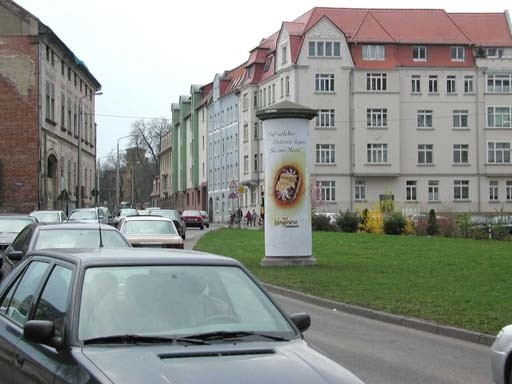 Glauchaer Str./Kirche