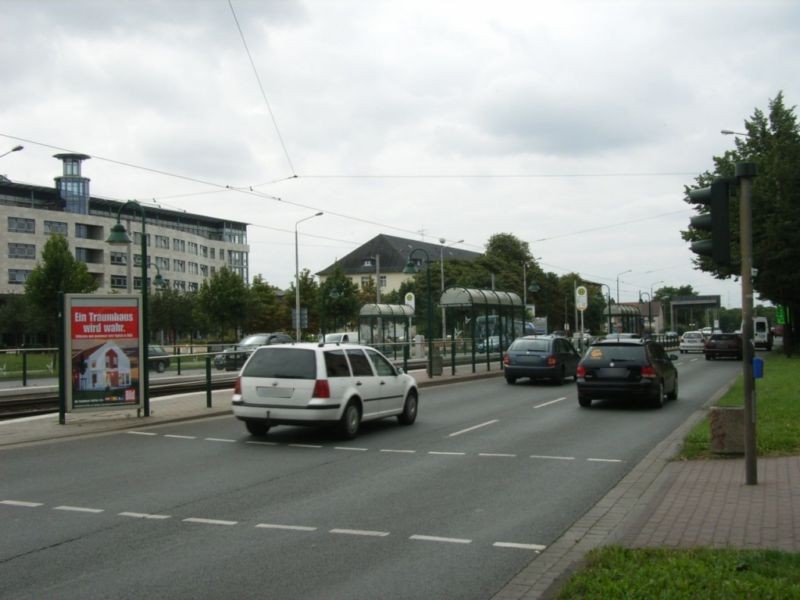 Dessauer Platz sew. Mittelinsel Si. Str.