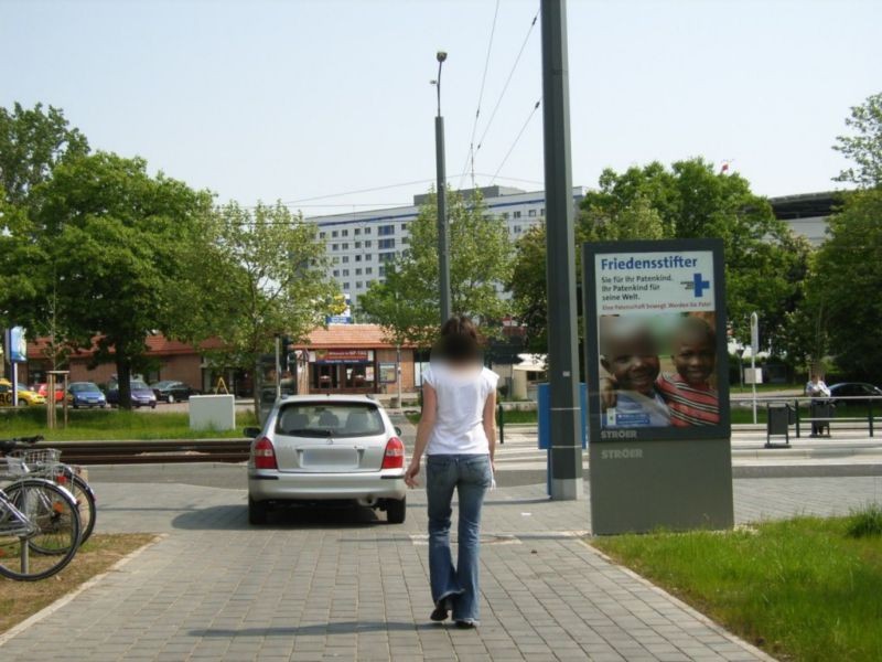 Hubertusplatz/Am Heiderand si. Str.