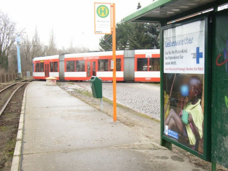 Str. des Friedens/Leunaweg WS si. Bahn