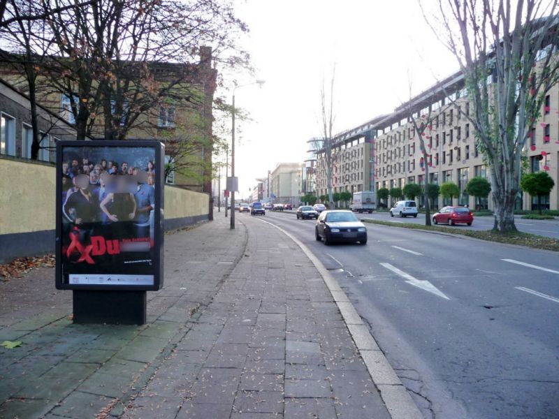 Otto-von-Guericke-Str. Nh. Max-Otten-Str./We.li.