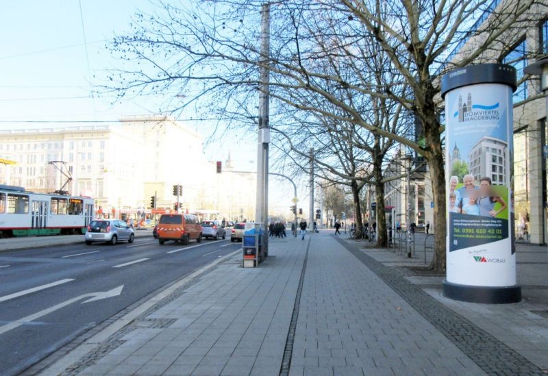 Ernst-Reuter-Allee Nh. Breiter Weg