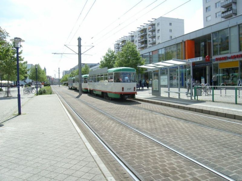 Breiter Weg 120a Ri. Hasselbachplatz VS