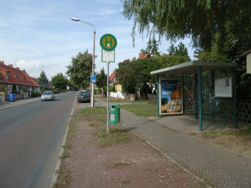 Ostrowskistr.  26/Baumschulenweg We.re.
