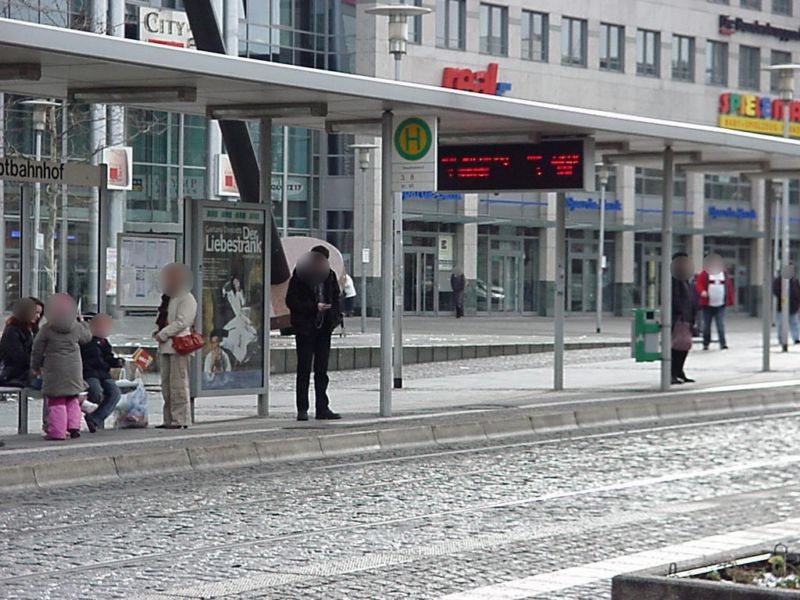 Willy-Brandt-Platz/City-Carree re./VS