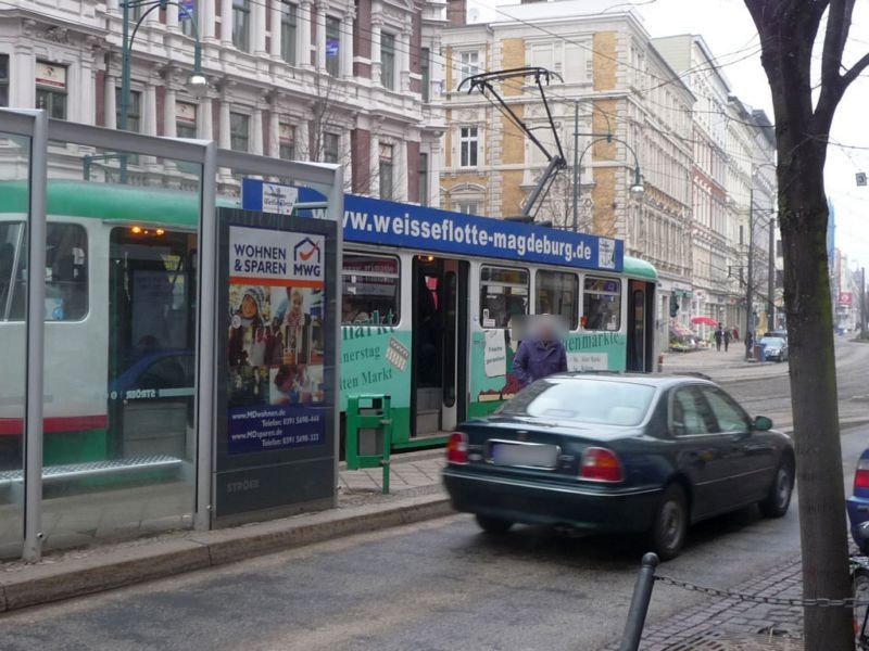 Breiter Weg 250/Hasselbachplatz li. RS