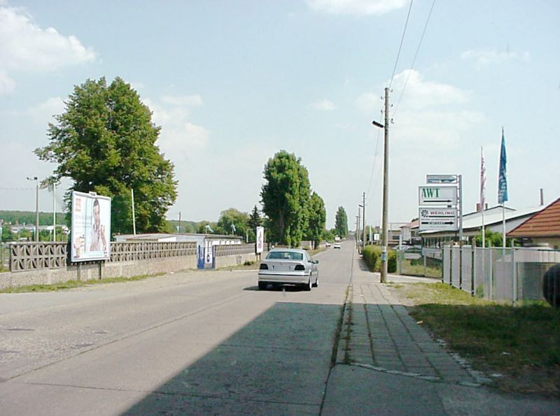 Schermcker Str. Eing. Stadion li.