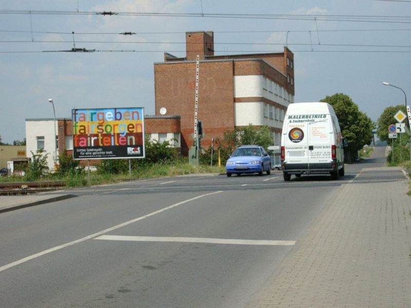 Blumenthaler Str. Bahnübergang/VS quer saw.