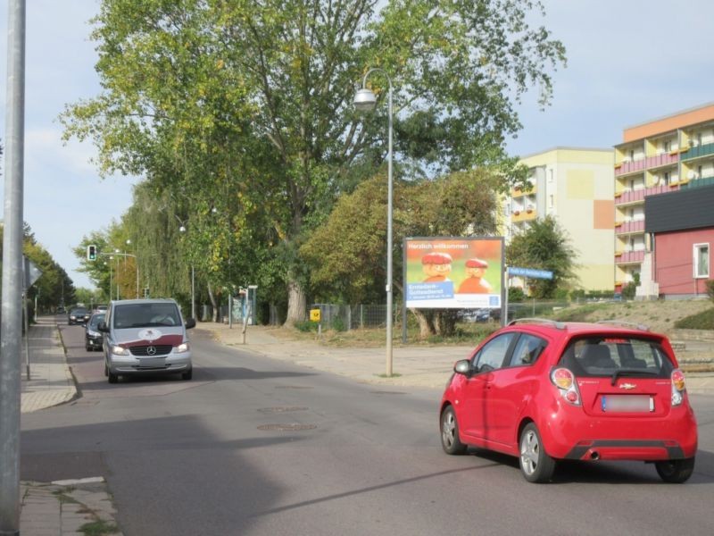 Samsweger Str.  13c/Straße der Deutschen Einheit