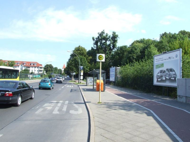 Heinersdorfer Str. FHTW  neb. Bus-HST re.