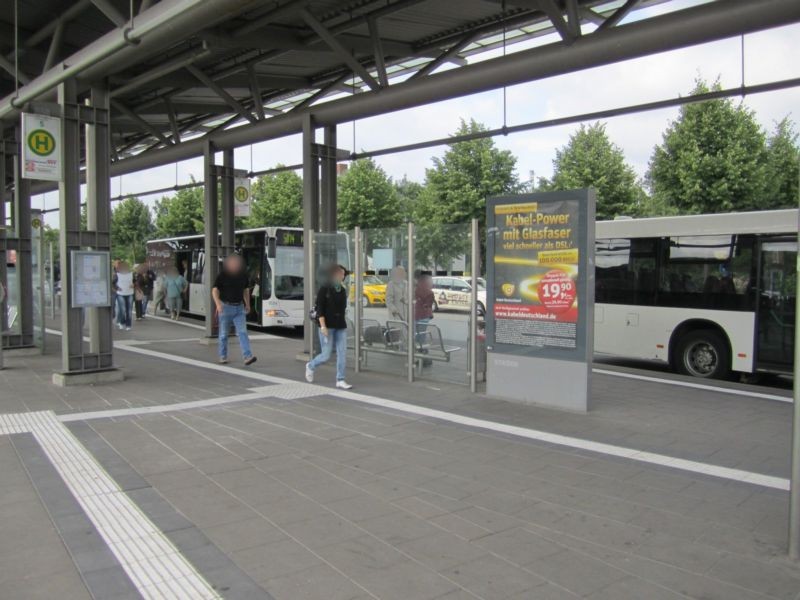 Bahnhofstr./ZOB, Bussteig 3-4, Si. Stadt