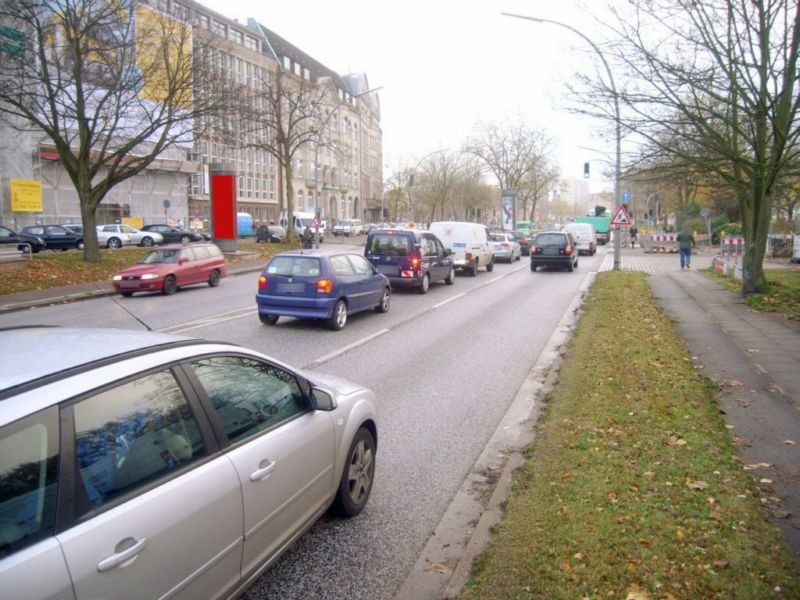 Kurt-Schumacher-Allee  43/Kreuzweg