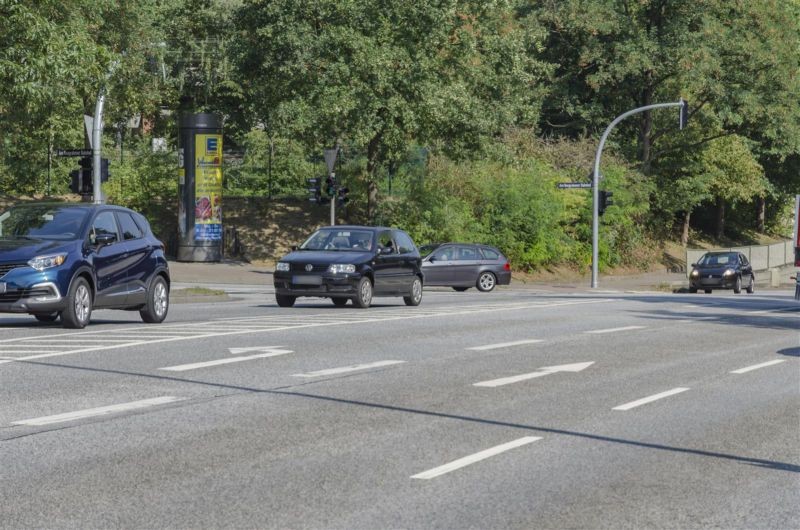 Am Neugrabener Bahnhof/Süderelbebogen