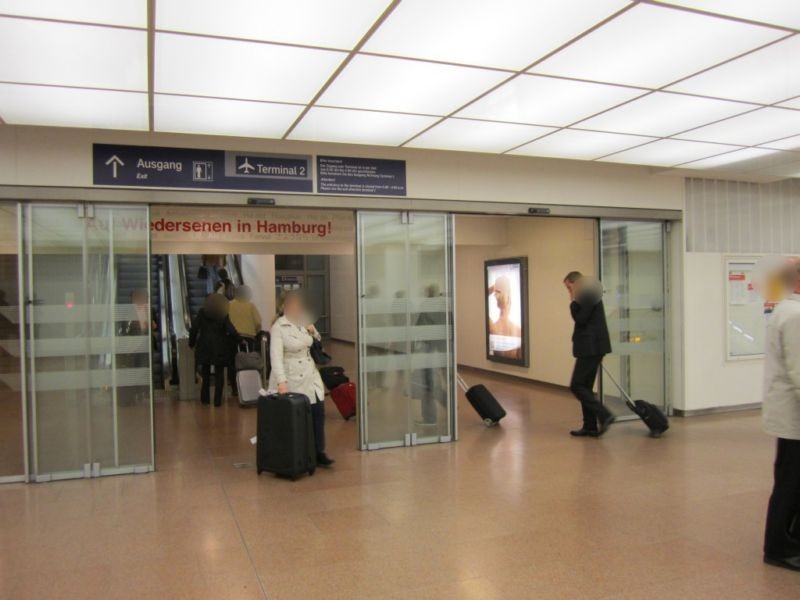 S-Bf HH Airport, Ausgang zum T2, rechts