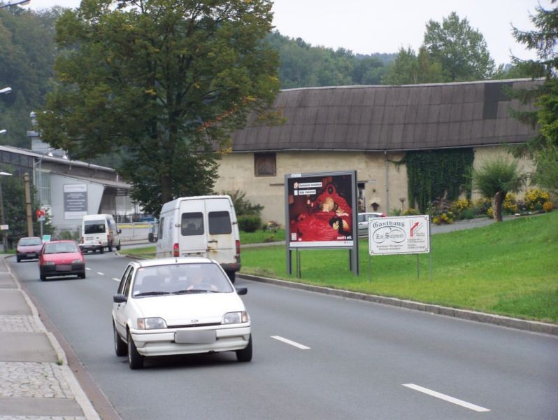 Reichenbacher Str. 182 li. T2
