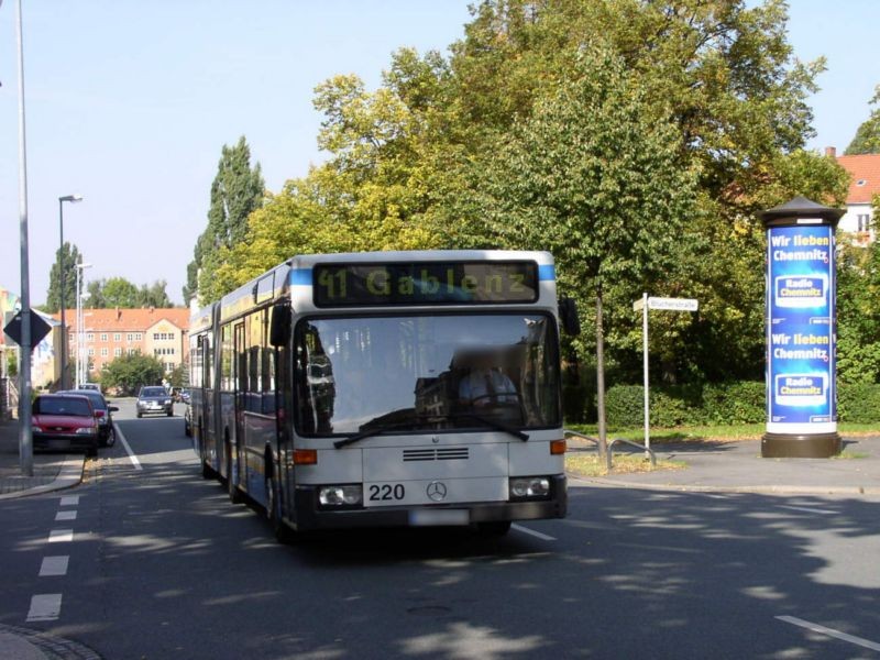 Carl-von-Ossietzky-Str.  21/Blücherstr.