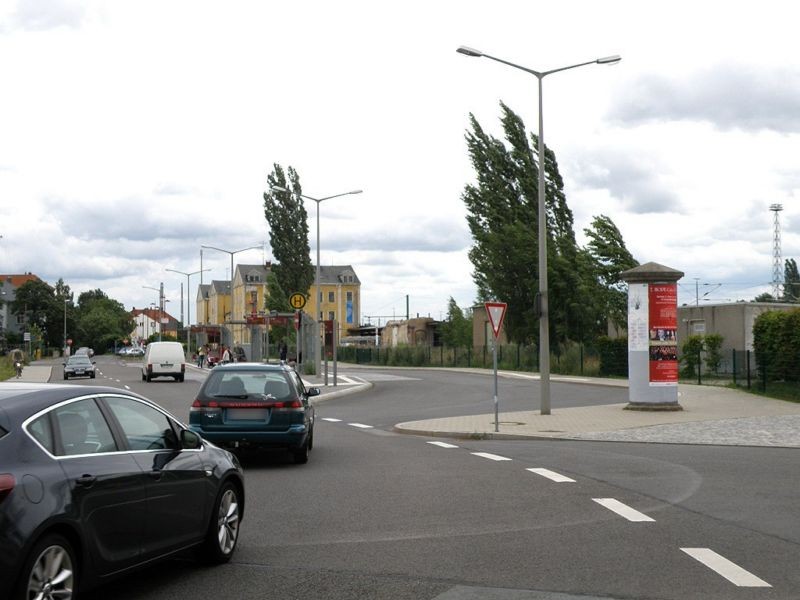 Am Bahnhof geg.   3