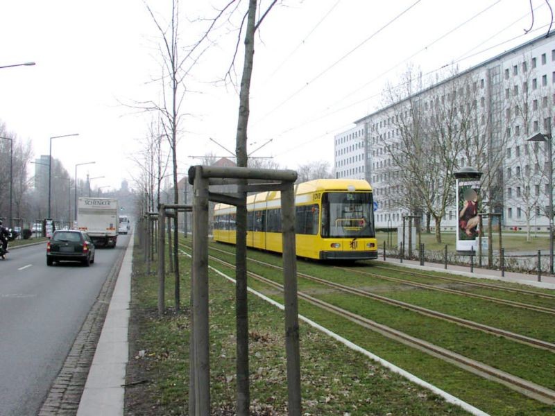 Fritz-Löffler-Str./Lindenaustr.