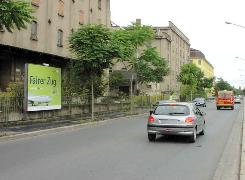 Straße des 17. Juni  21 re.