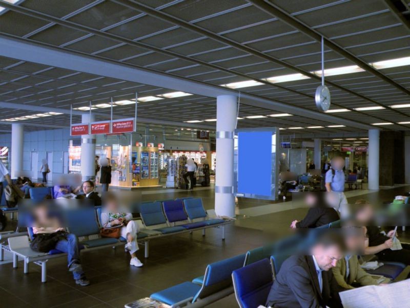 Flughafen - Höhe Gate 9/RS