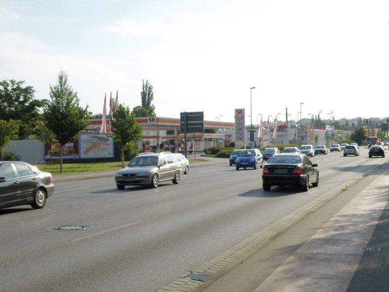 Dresdner Str./Glashüttenstr. 2 schräg B172