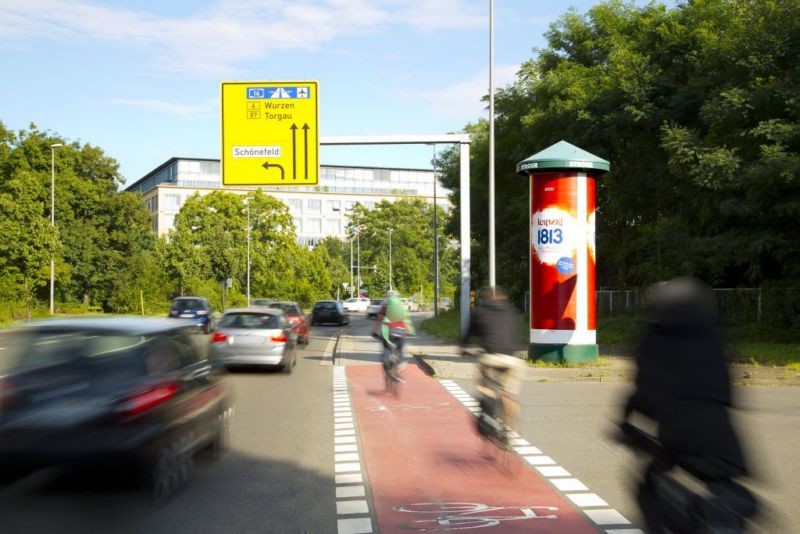 Adenauerallee geg. Sportplatz