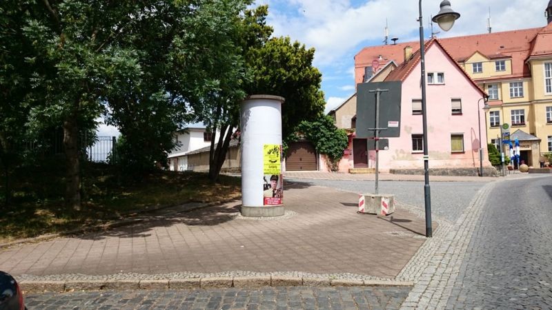 Schloßstr. geg. Nr. 14 Nähe Rathaus