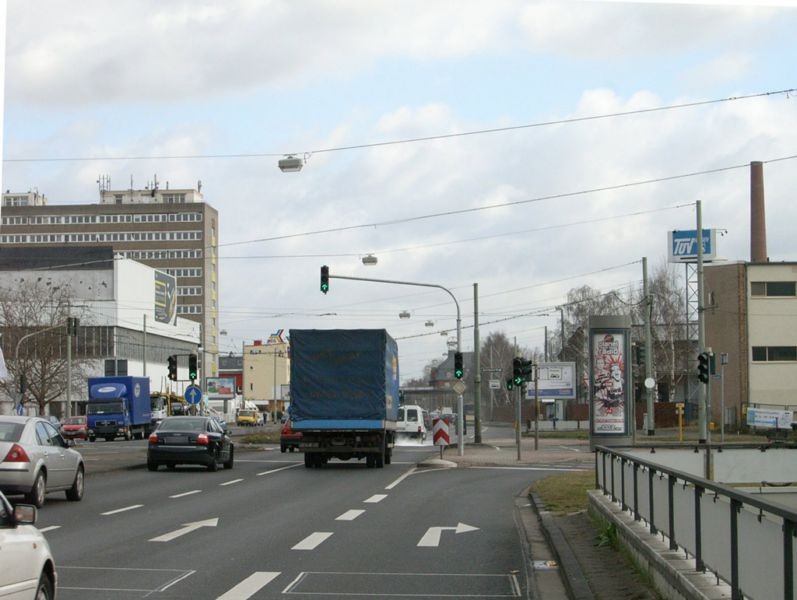 Hanauer Landstr./Ernst-Heinkel-Str./S.1