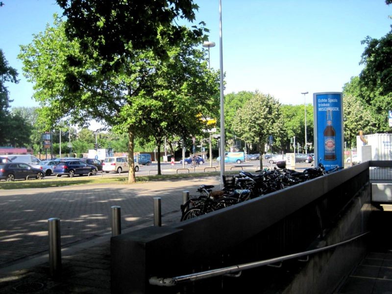 Adickesallee geg. 67/Eschersheimer Landstr./saw.