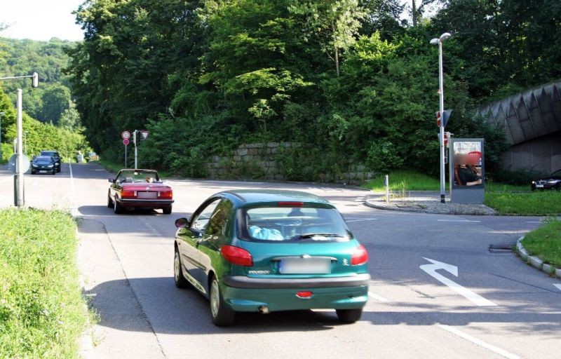 Karl-Kloss-Str. vor Tunneleinf. Ri. Vaihingen STS