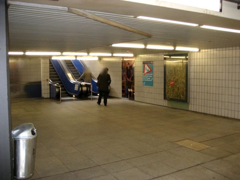 Eschenheimer Tor/B-Eb./Ausg. Schillerstr. rechts