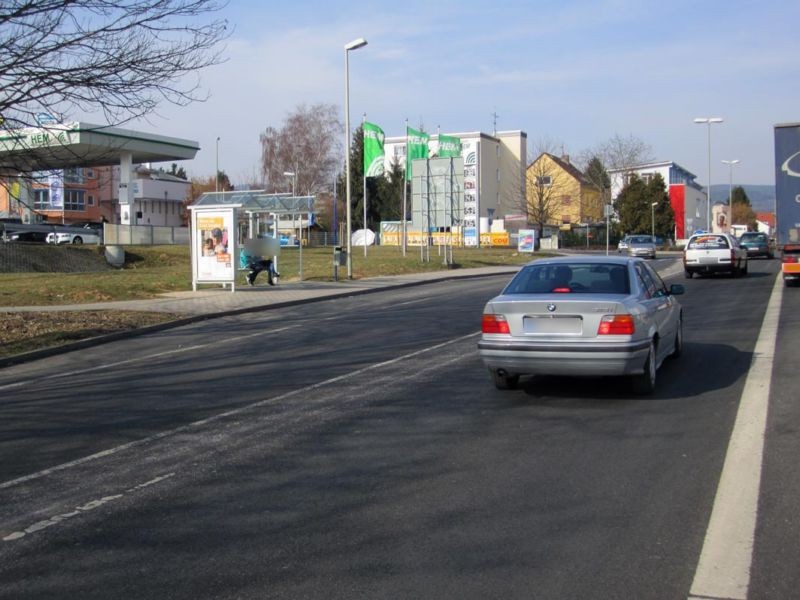 Niederstedter Str./Kreisel Hans-Mess-Str. aussen