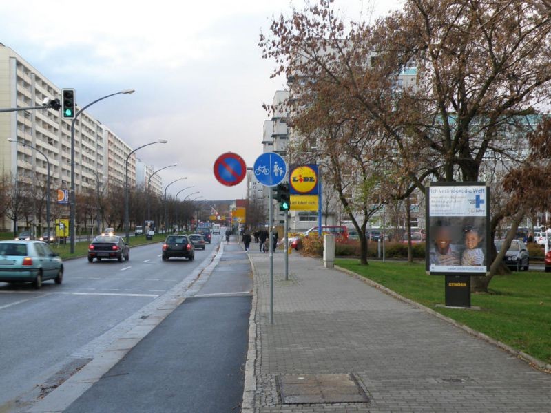 Budapester Str.  24