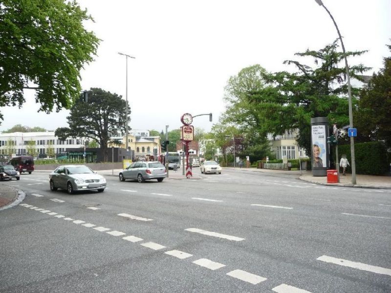 Erik-Blumenfeld-Platz  11/Witts Allee