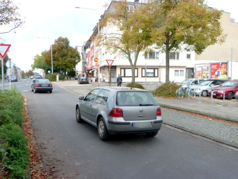 Roermonder Str.   8