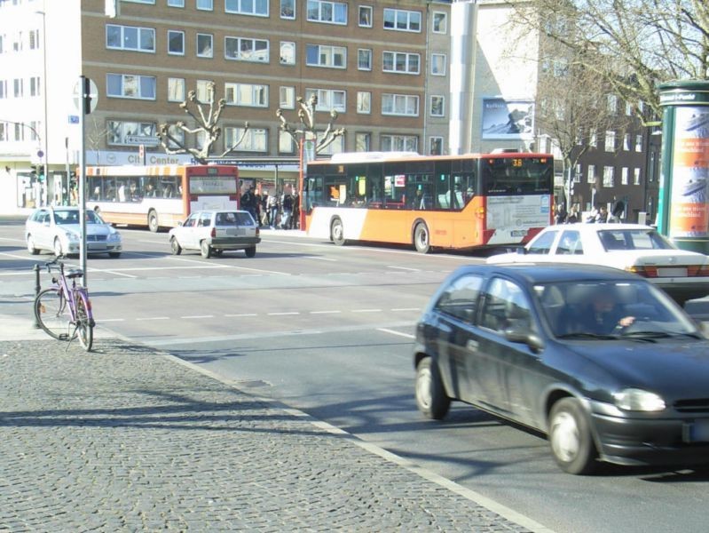 Bahnhofplatz   6