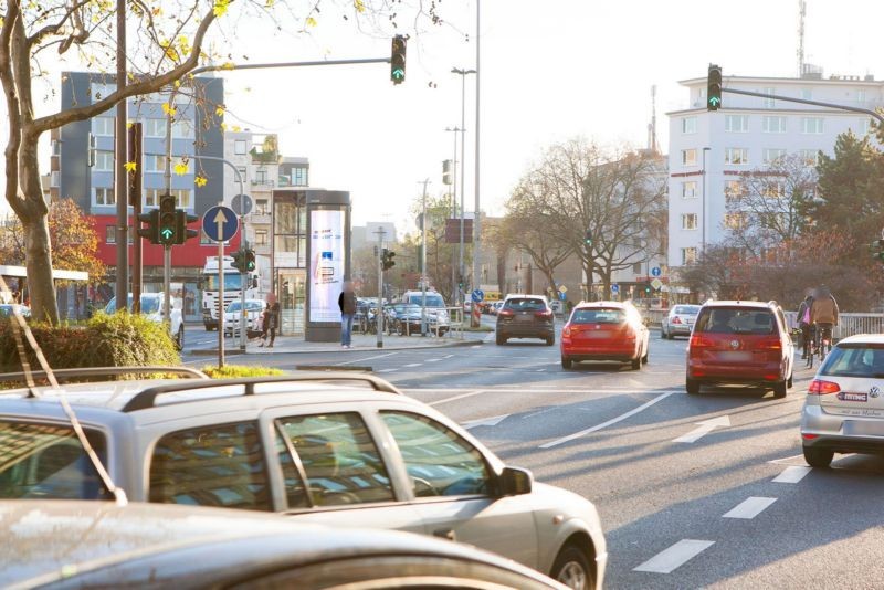 Theodor-Heuss-Ring/Ebertplatz/auf Mittel.