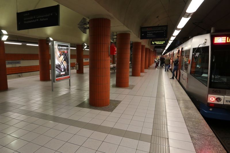 Siegfriedplatz 1/U-Bahnstation FR. City 2.Sto/VS